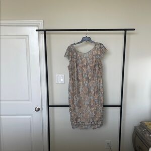Elegant Lace Dress in Gray by [Brand]